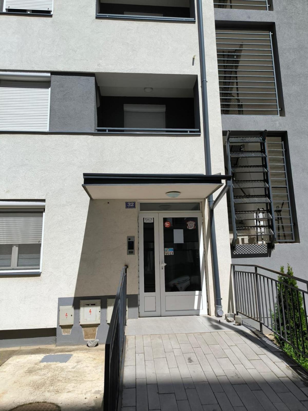 Apartman Zivic Nis Exterior foto
